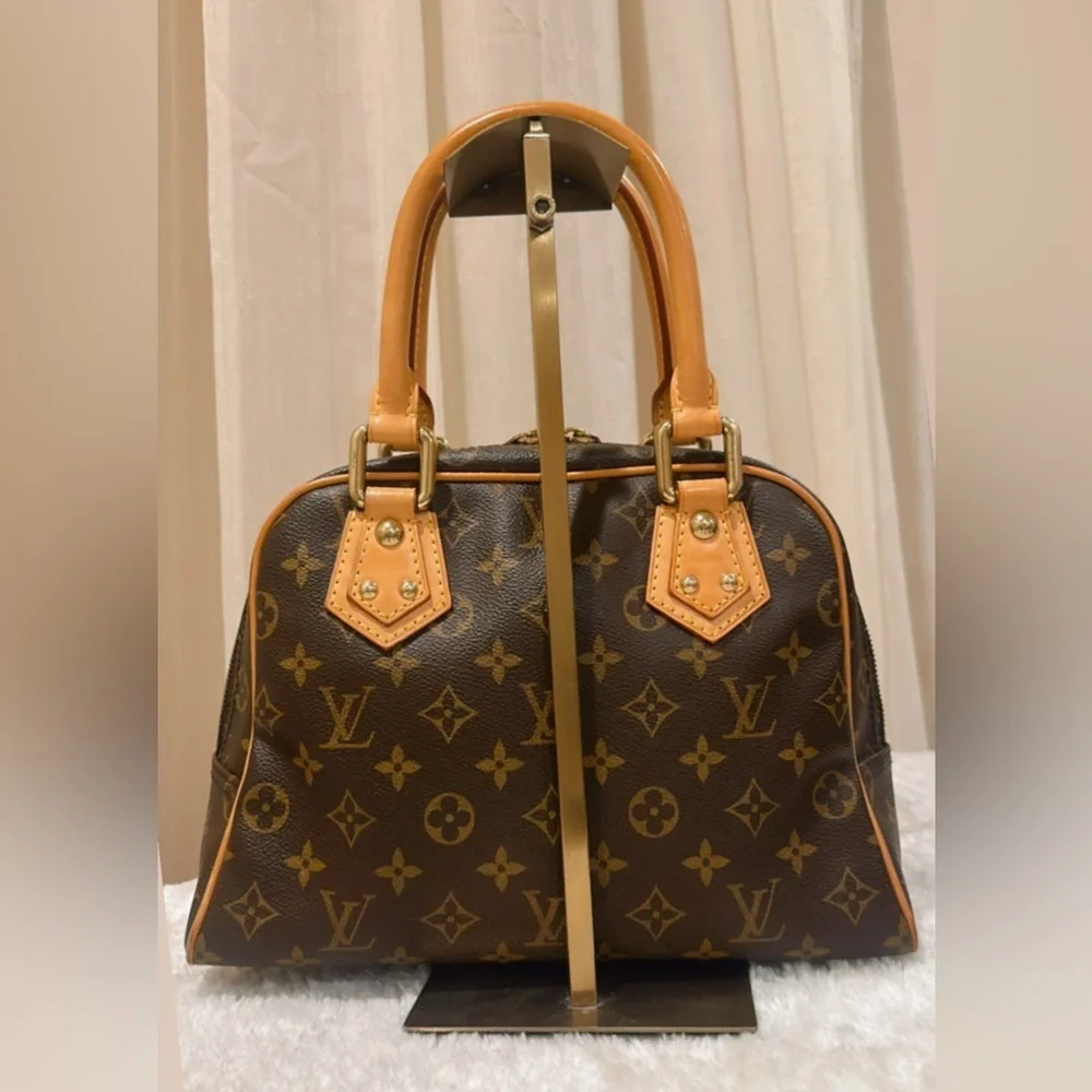 💯% Authentic Louis Vuitton ManhattanPM Monogram Handbag✨ - Picture 4 of 17